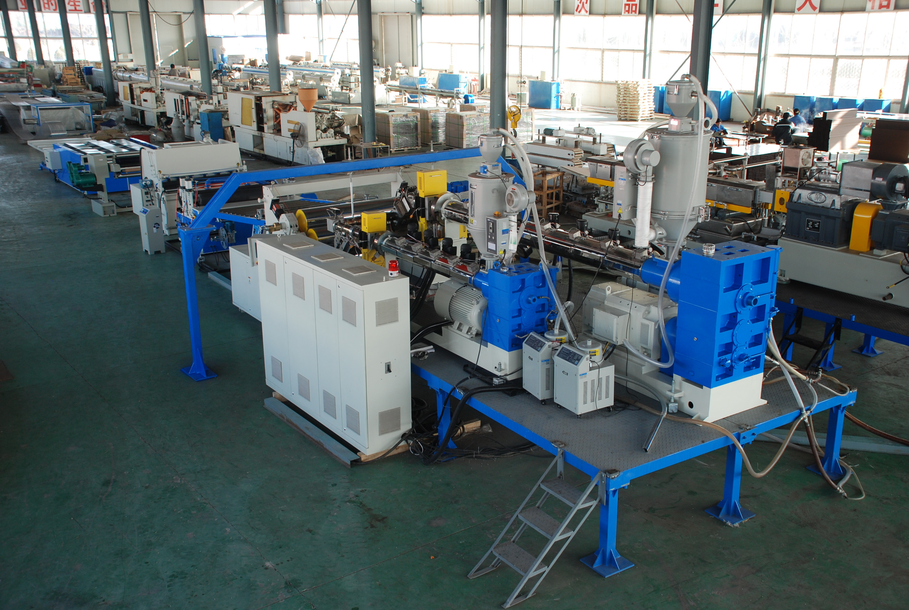 PE PP ABS PMMA sheet production line  (5)