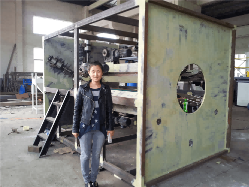 Màquina de fabricació de tubs de plàstic de PVC (2)